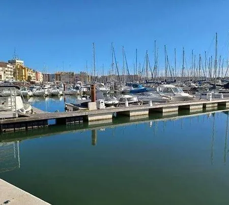 Апартаменты Bel Situe Au Bout Du Port *
